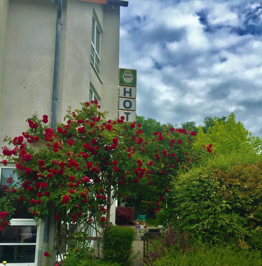 Hotel Garni Am Schaefersberg Niedernhausen Exteriér fotografie