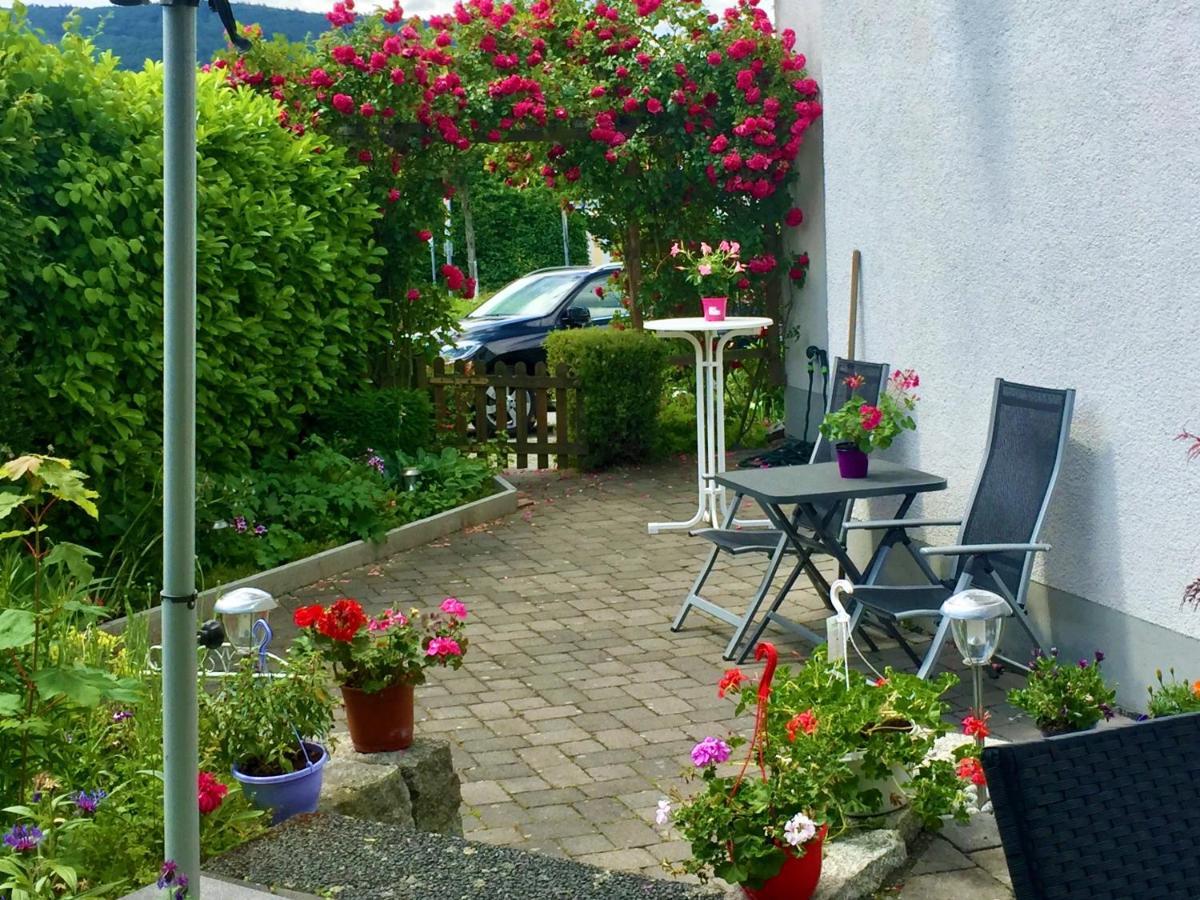 Hotel Garni Am Schaefersberg Niedernhausen Exteriér fotografie