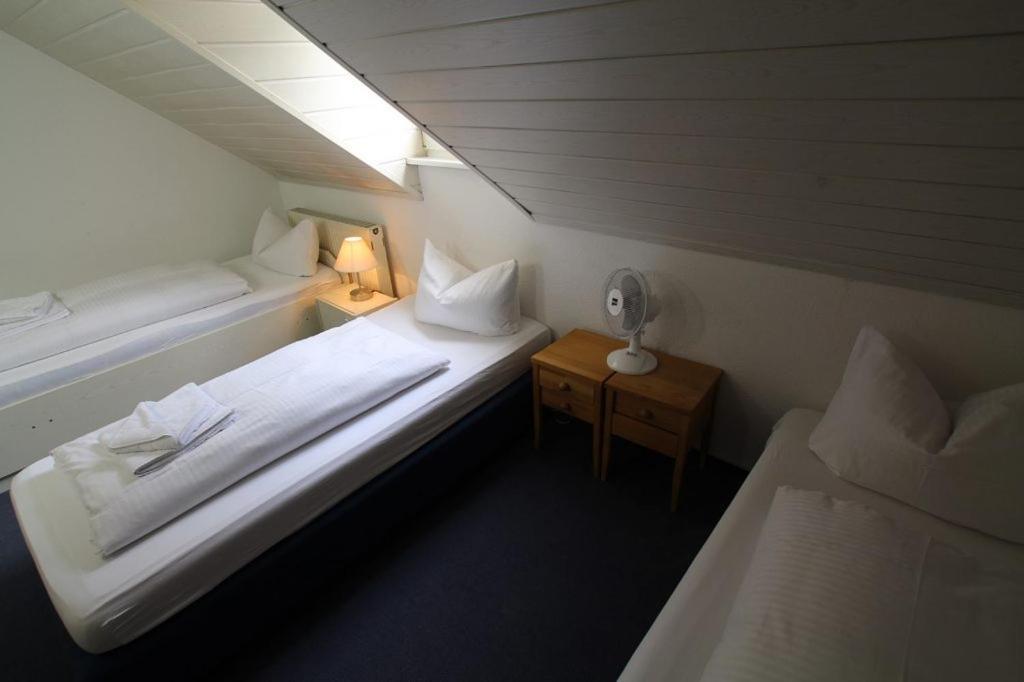 Hotel Garni Am Schaefersberg Niedernhausen Exteriér fotografie