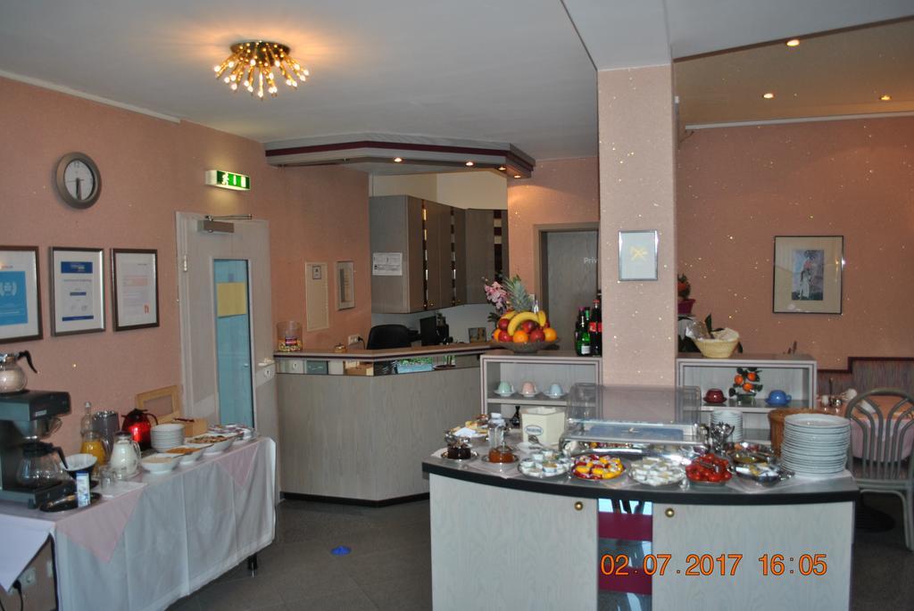 Hotel Garni Am Schaefersberg Niedernhausen Exteriér fotografie
