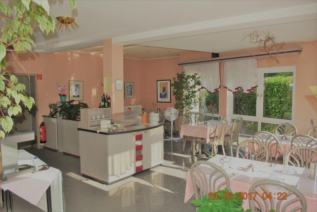 Hotel Garni Am Schaefersberg Niedernhausen Exteriér fotografie