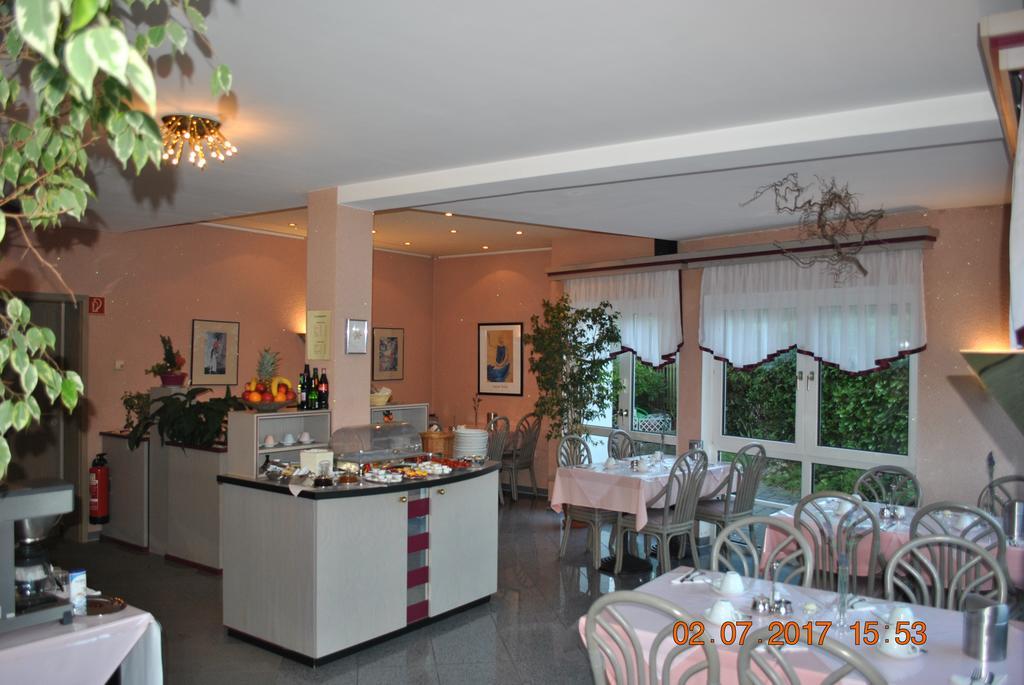 Hotel Garni Am Schaefersberg Niedernhausen Exteriér fotografie